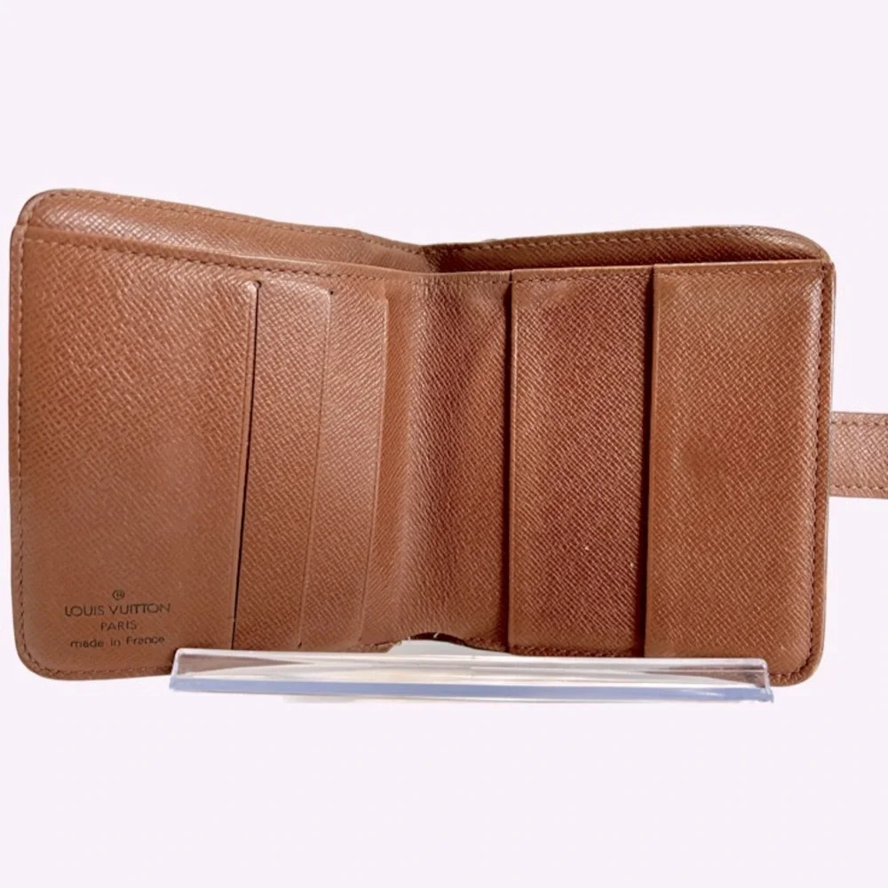 Louis Vuitton Monogram Compact Zippy Wallet - Picture 5 of 16